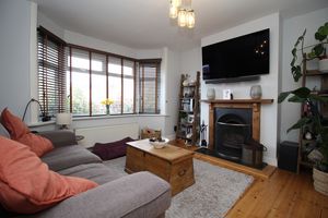 Living Room- click for photo gallery